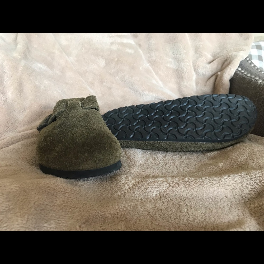 Birkenstock Clogs!
